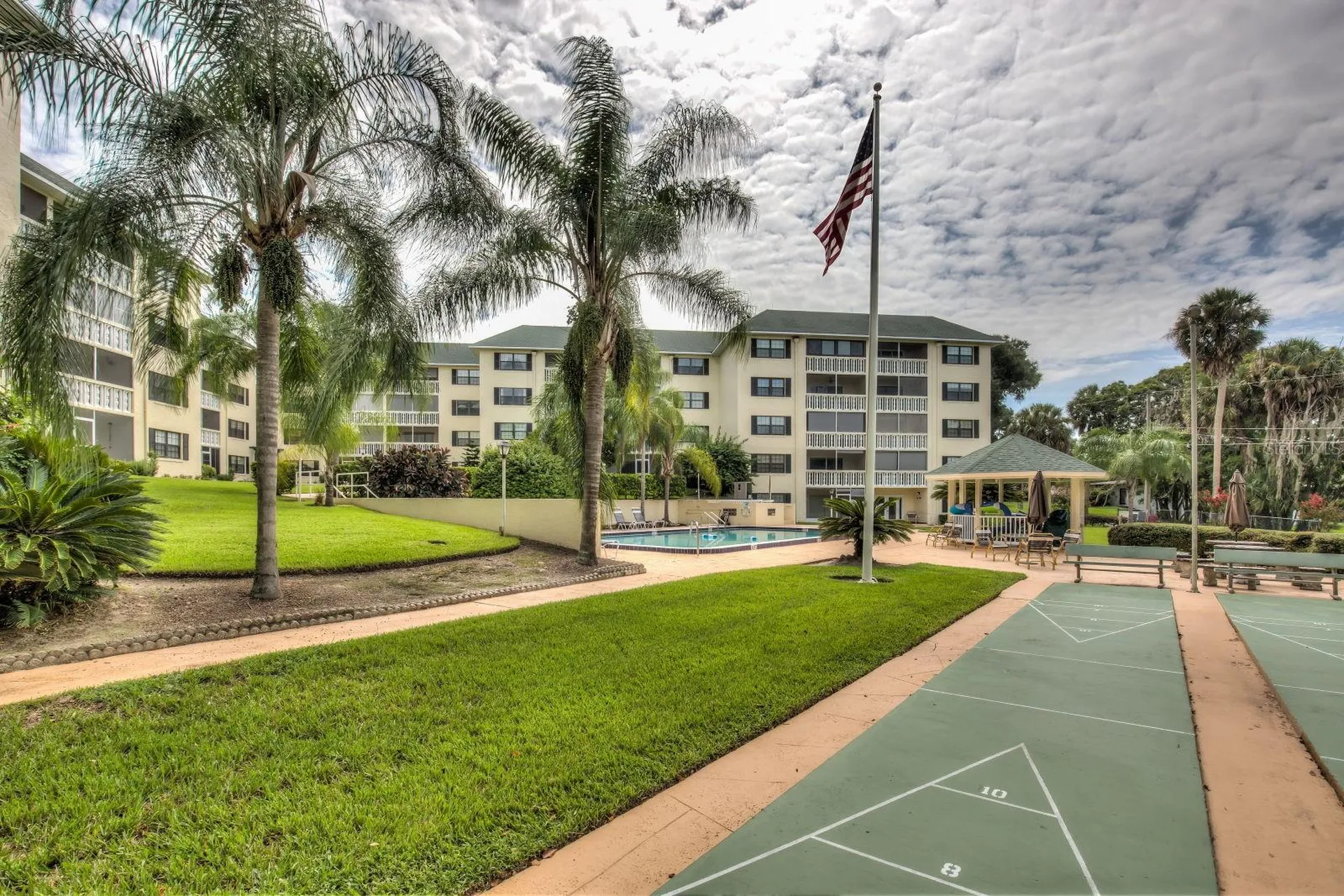 101 N Grandview Street Mount Dora FL 32757