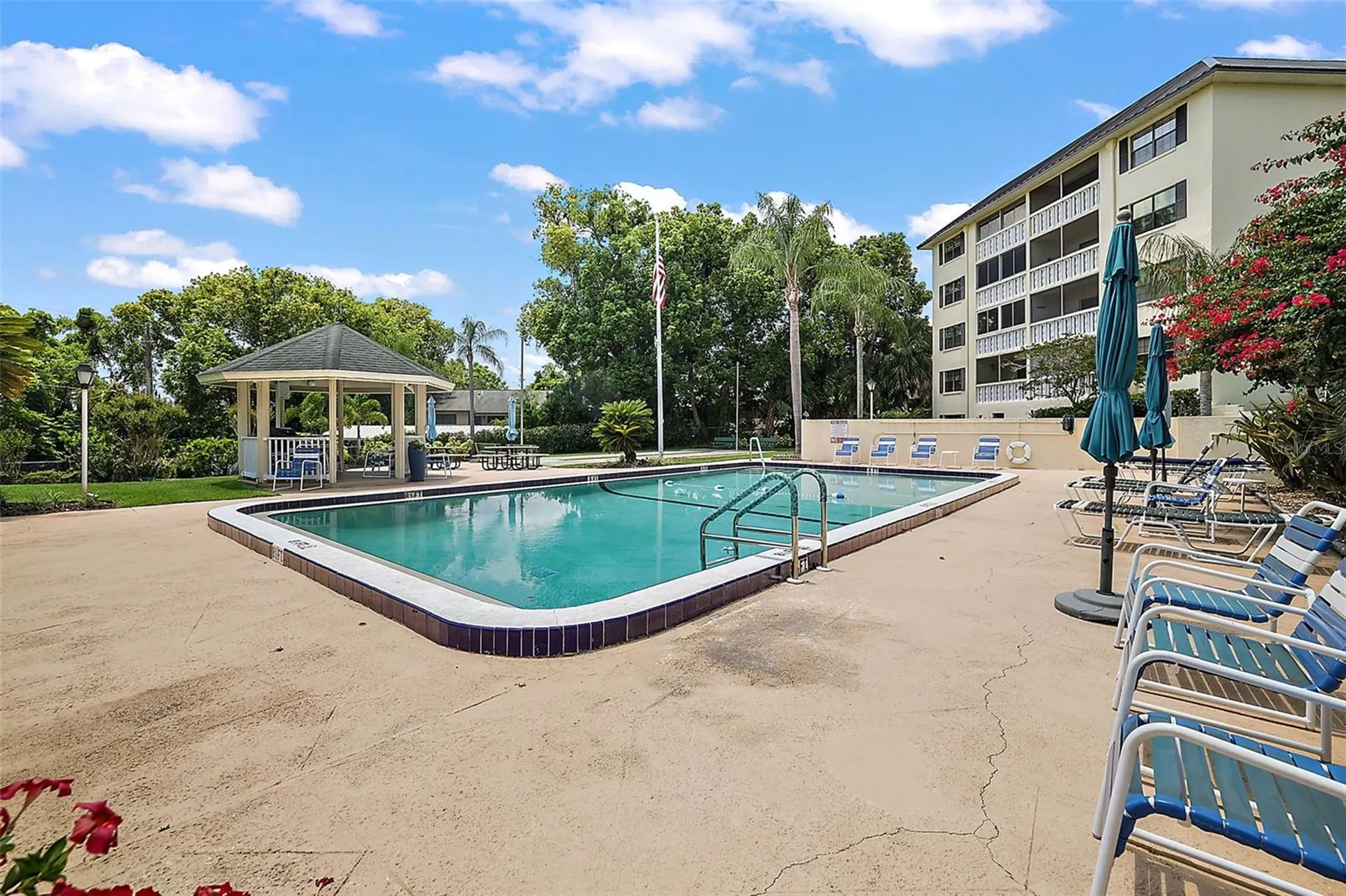 101 N Grandview Street Mount Dora FL 32757