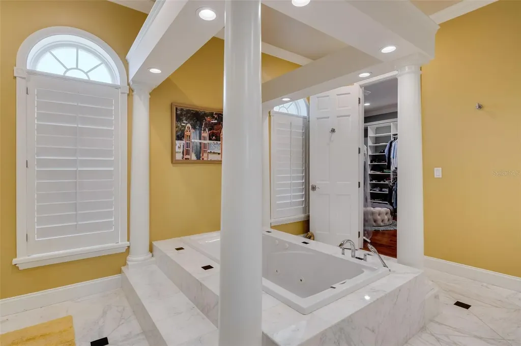 97 Sugar Mill Drive Osprey FL 34229