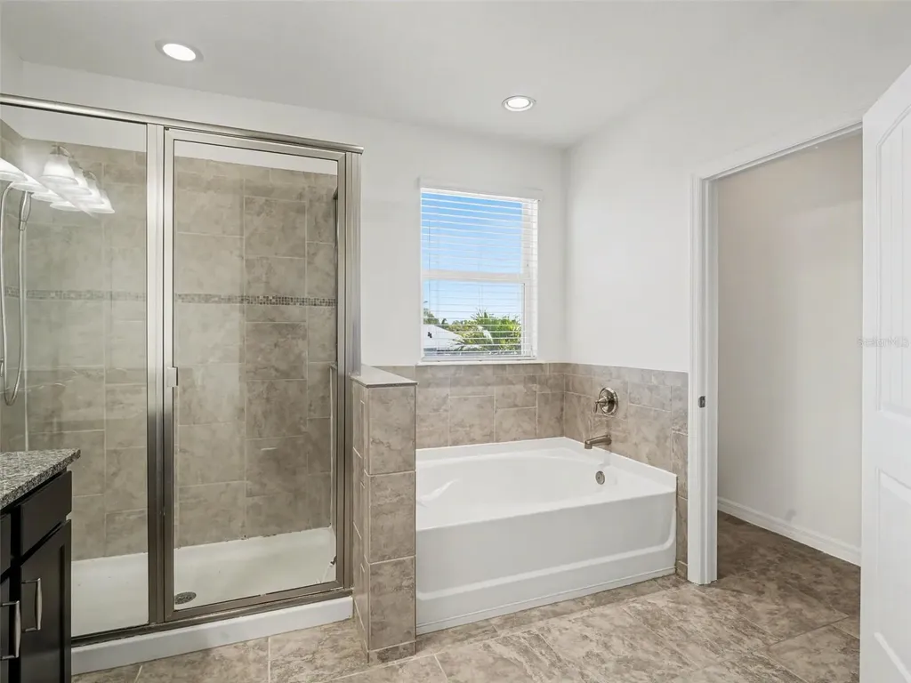 6417 Key Island Avenue Apollo Beach FL 33572