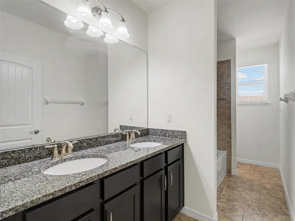 6417 Key Island Avenue Apollo Beach FL 33572