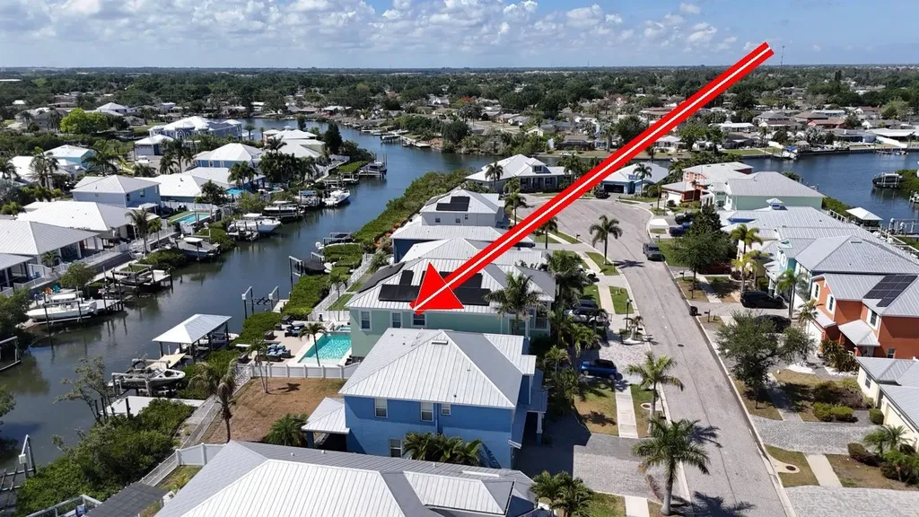 6417 Key Island Avenue Apollo Beach FL 33572