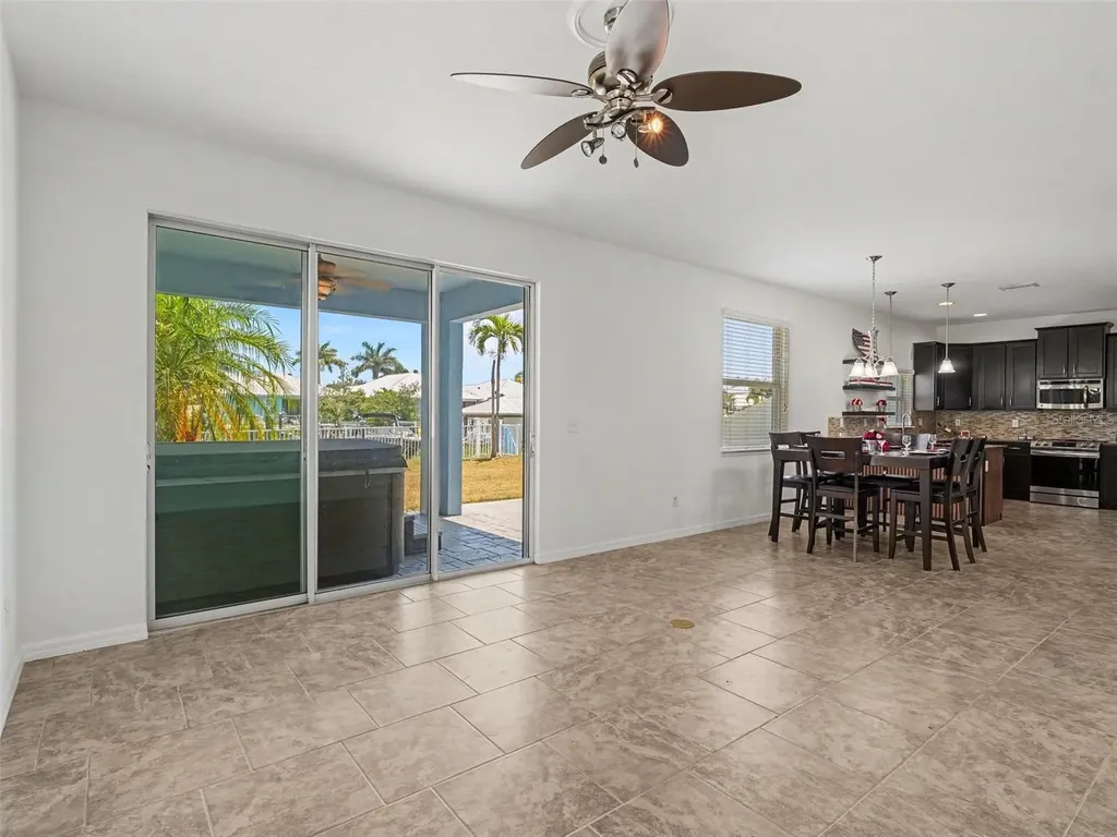 6417 Key Island Avenue Apollo Beach FL 33572