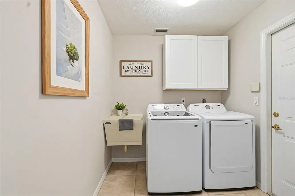 6130 55th Avenue Circle E Bradenton FL 34203