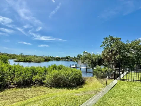 6130 55th Avenue Circle E Bradenton FL 34203