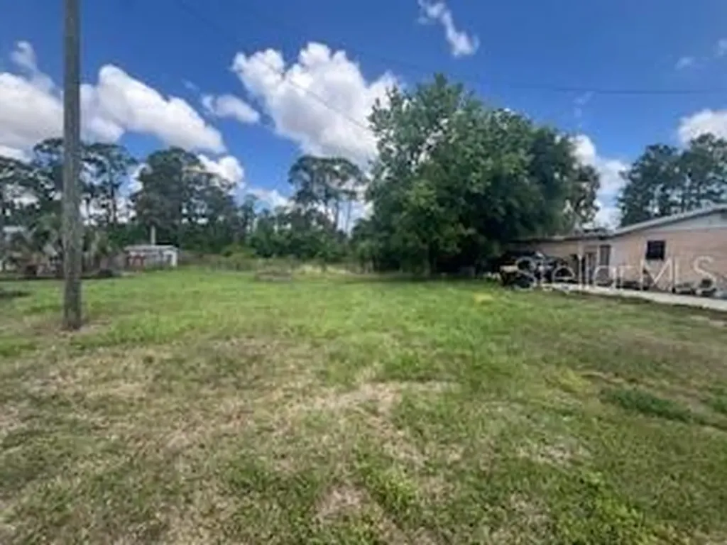9320 Canal Road Haines City FL 33844