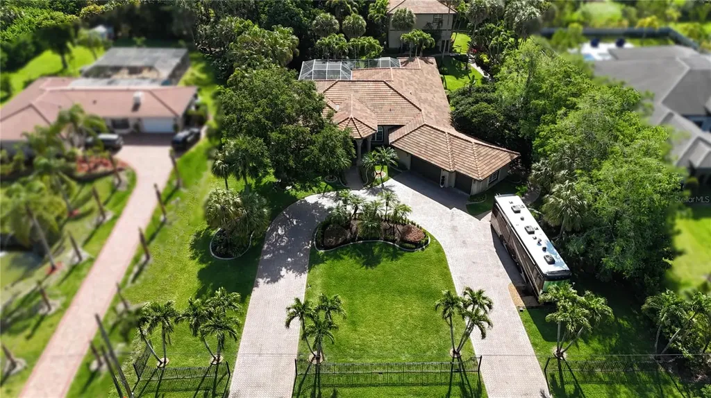 5884 NW 79th Way Parkland FL 33067