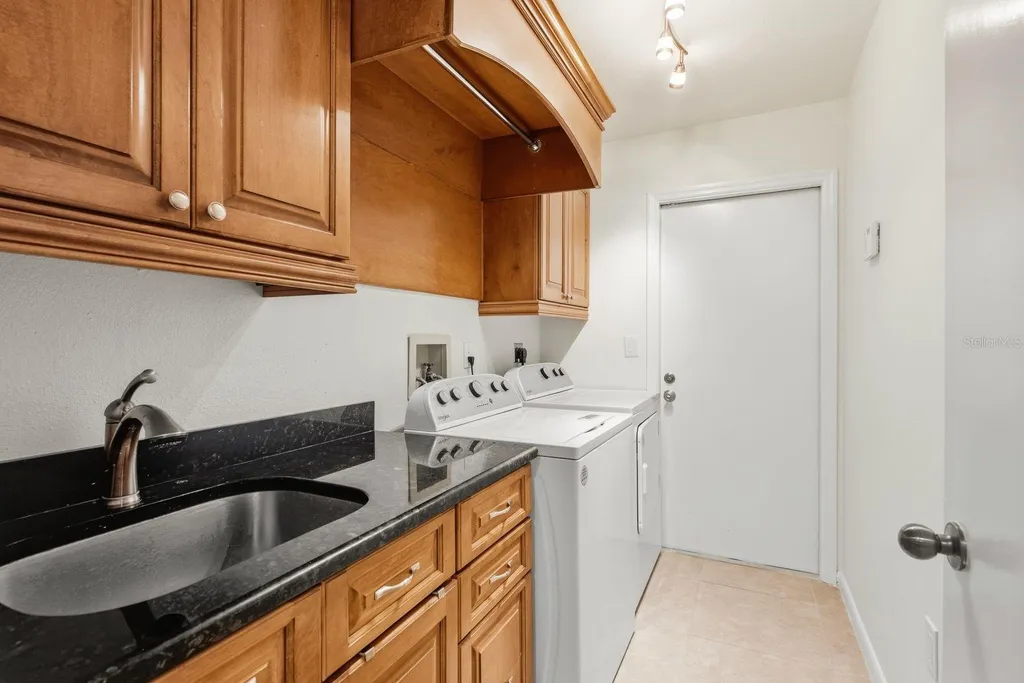 3175 Sandy Ridge Drive Clearwater FL 33761