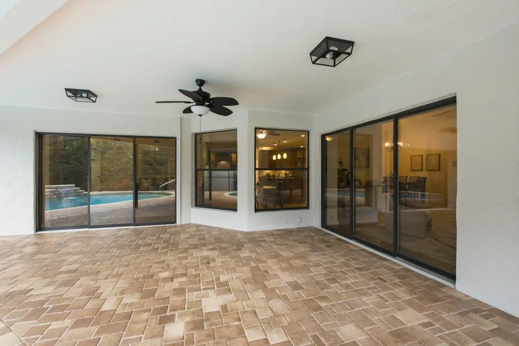 3175 Sandy Ridge Drive Clearwater FL 33761