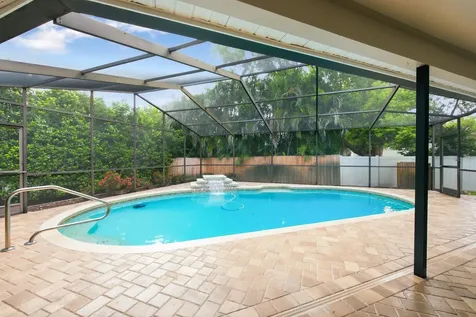 3175 Sandy Ridge Drive Clearwater FL 33761
