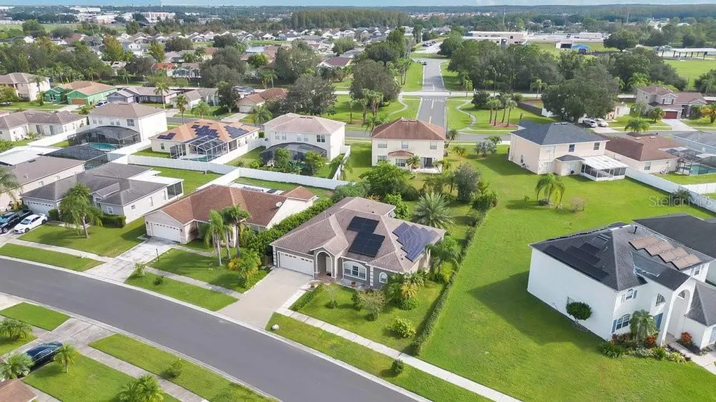 5203 Jasmine Trace Lane Kissimmee FL 34758