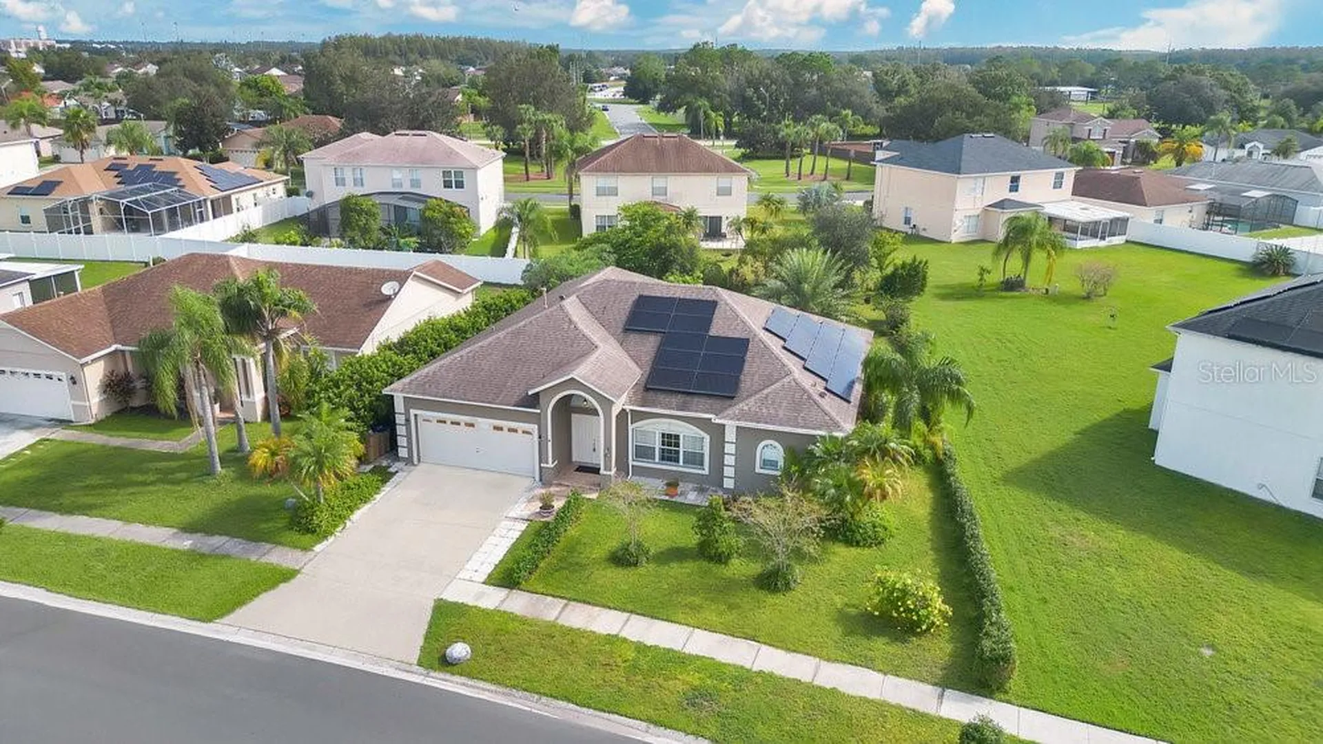 5203 Jasmine Trace Lane Kissimmee FL 34758