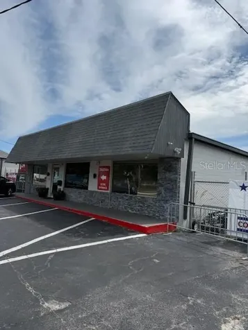 9511 N Nebraska Avenue Tampa FL 33612