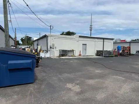 9511 N Nebraska Avenue Tampa FL 33612