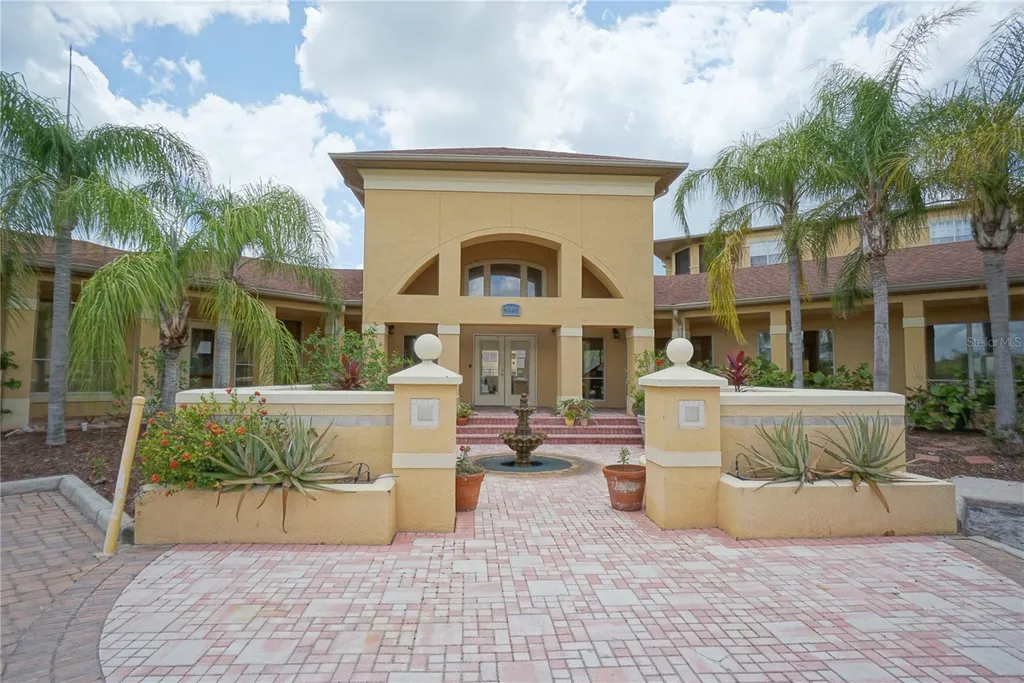4304 Bayside Village Drive Tampa FL 33615