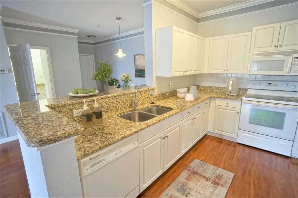 4304 Bayside Village Drive Tampa FL 33615