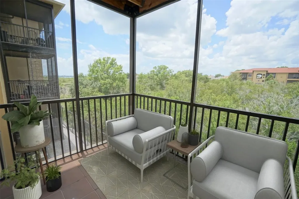4304 Bayside Village Drive Tampa FL 33615