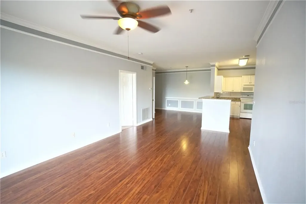 4304 Bayside Village Drive Tampa FL 33615