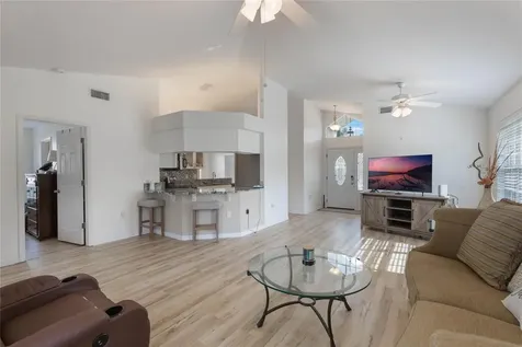 615 Juniper Way Tavares FL 32778