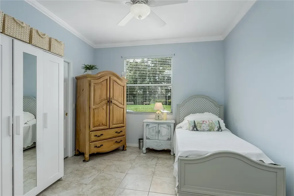8105 Ambersweet Place Land O Lakes FL 34637