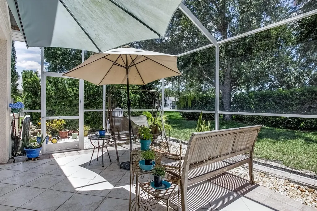 8105 Ambersweet Place Land O Lakes FL 34637