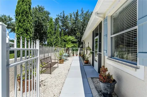 8105 Ambersweet Place Land O Lakes FL 34637