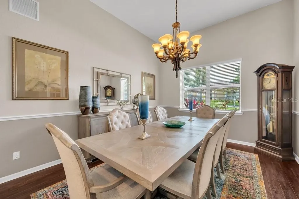 2221 Valrico Forest Drive Valrico FL 33594