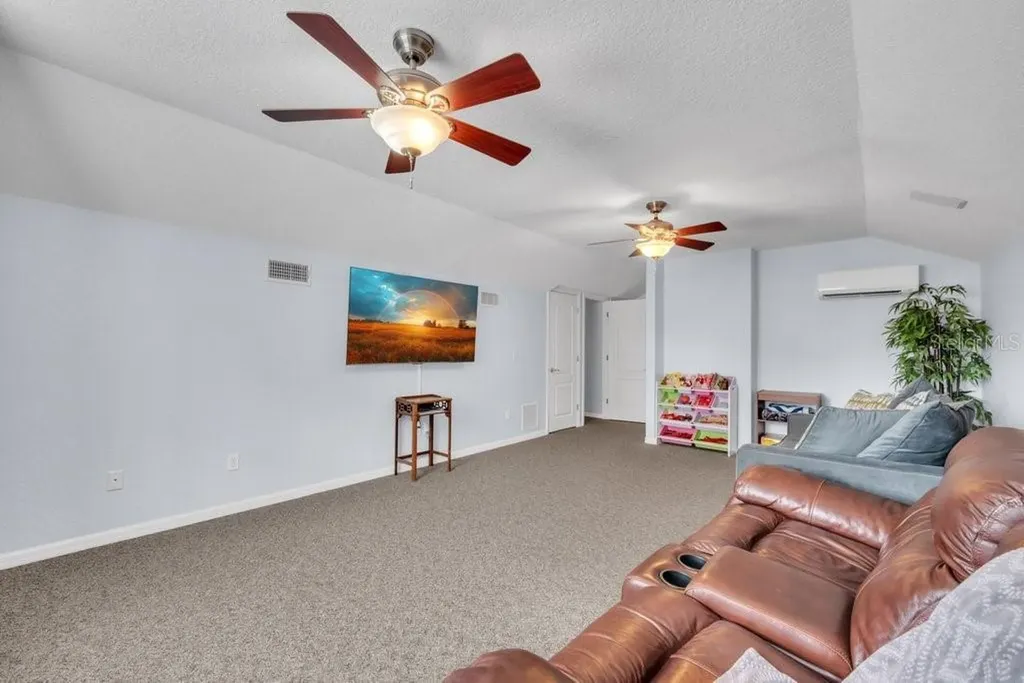 2221 Valrico Forest Drive Valrico FL 33594