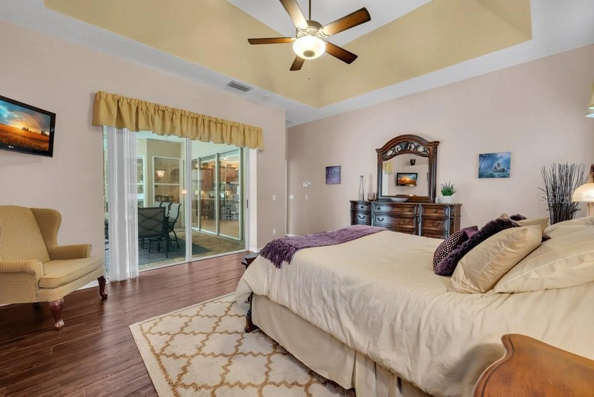2221 Valrico Forest Drive Valrico FL 33594