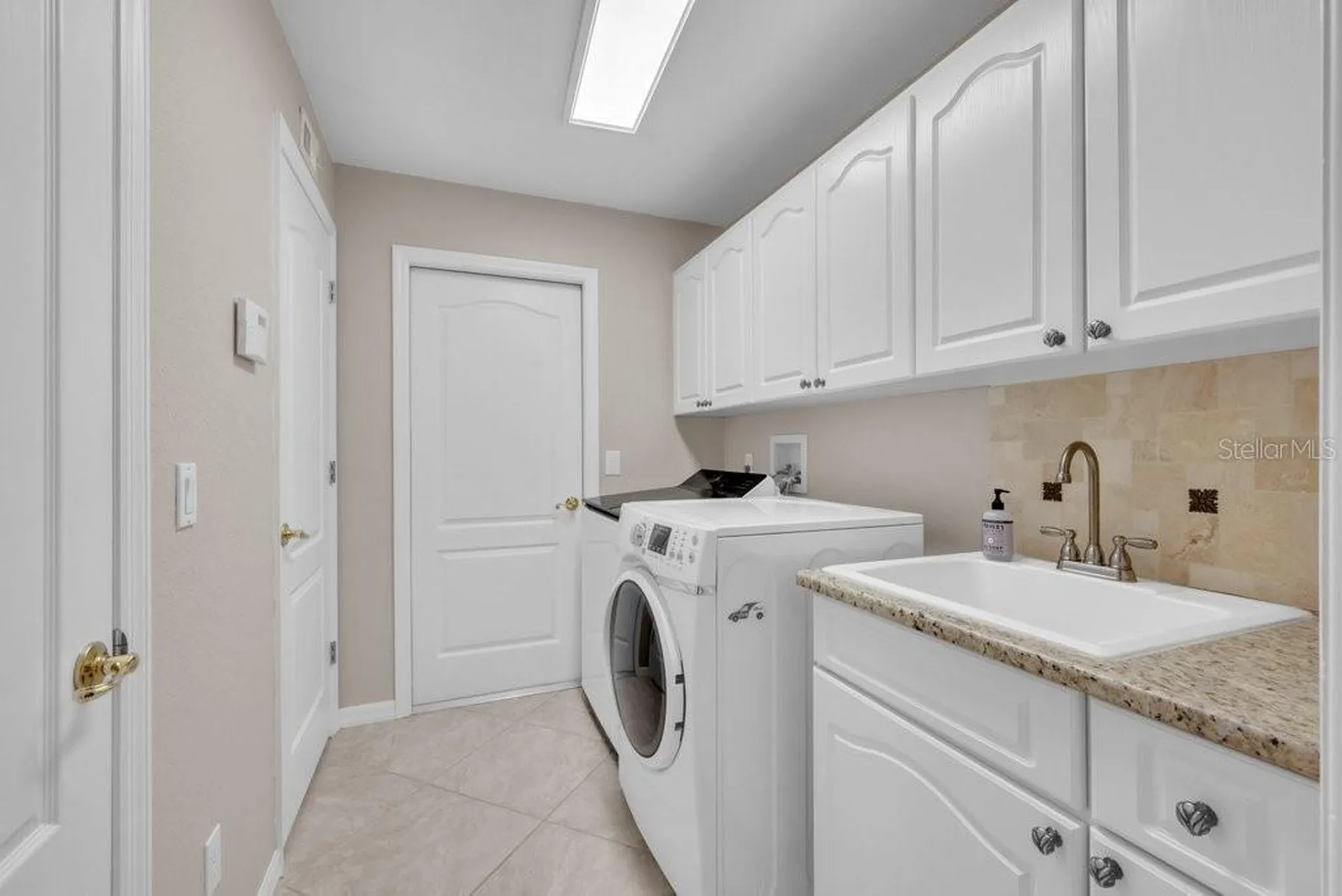 2221 Valrico Forest Drive Valrico FL 33594