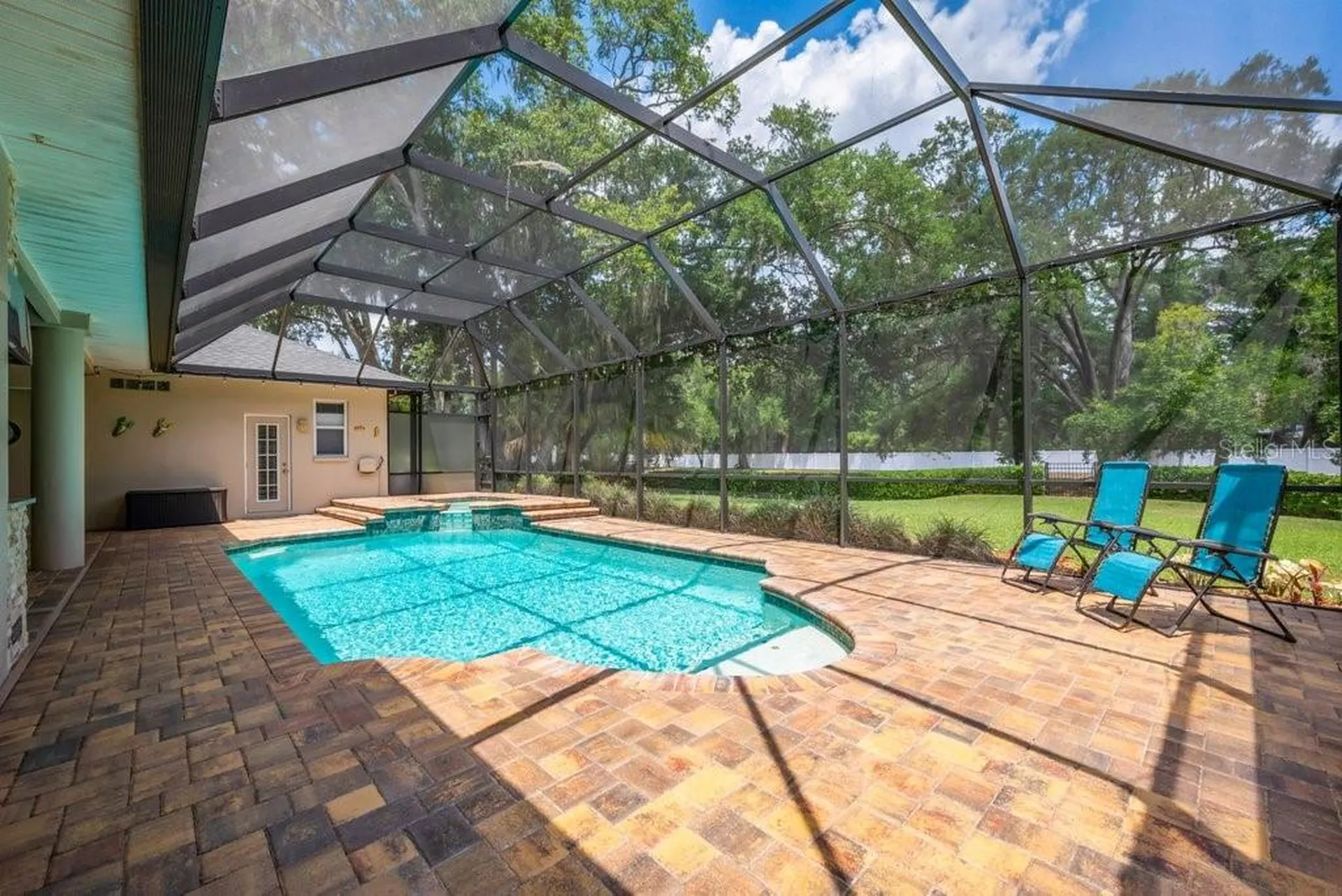 2221 Valrico Forest Drive Valrico FL 33594