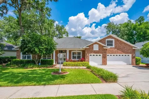 2221 Valrico Forest Drive Valrico FL 33594
