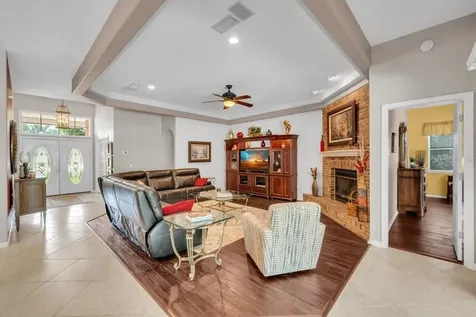 2221 Valrico Forest Drive Valrico FL 33594