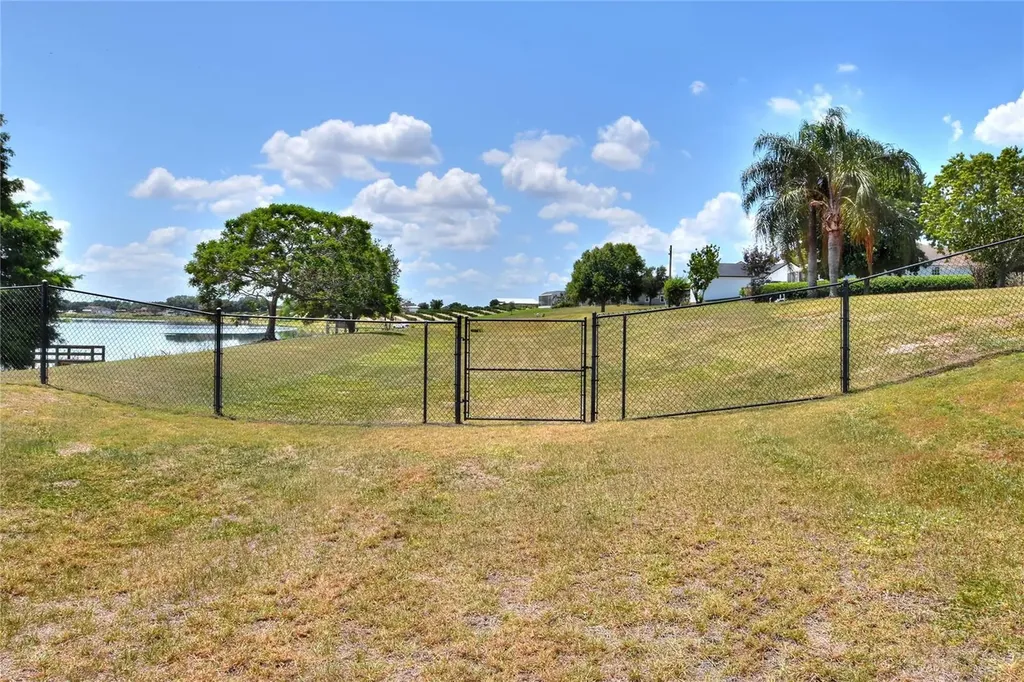 761 Country Walk Cove Eagle Lake FL 33839