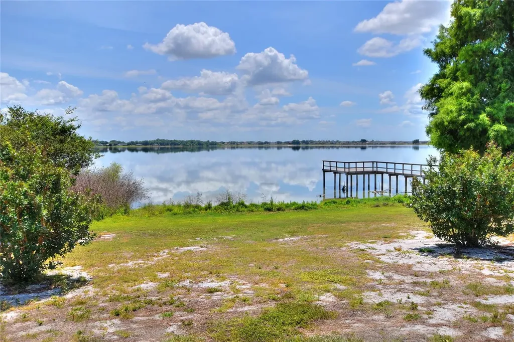 761 Country Walk Cove Eagle Lake FL 33839
