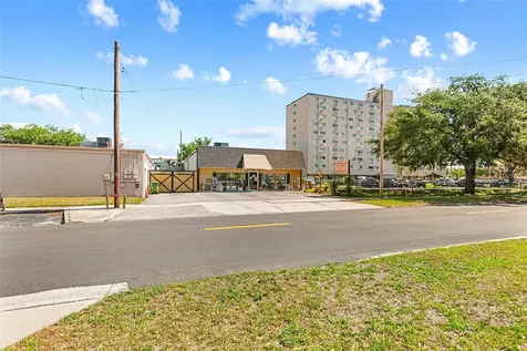 155 Avenue B SW Winter Haven FL 33880