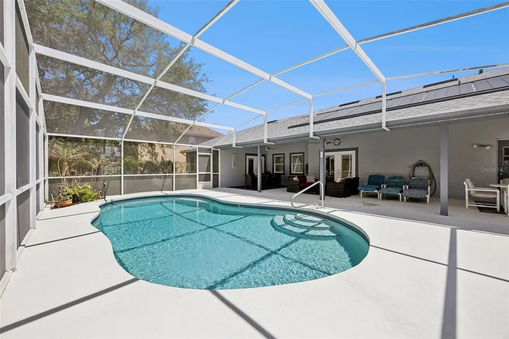 2948 Pembridge Street Kissimmee FL 34747