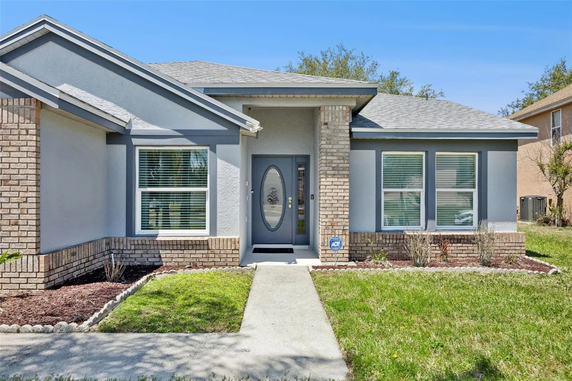 2948 Pembridge Street Kissimmee FL 34747