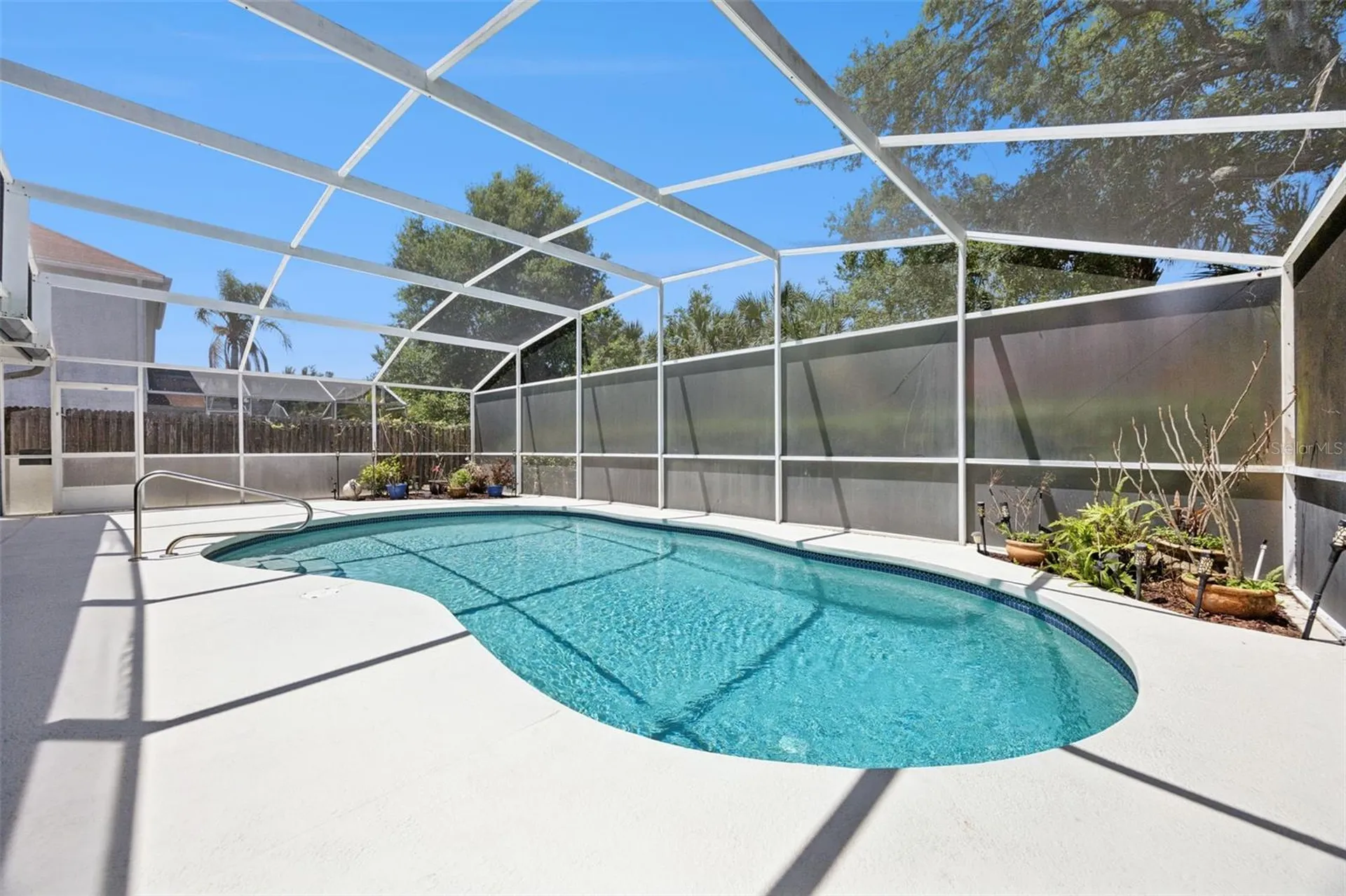 2948 Pembridge Street Kissimmee FL 34747