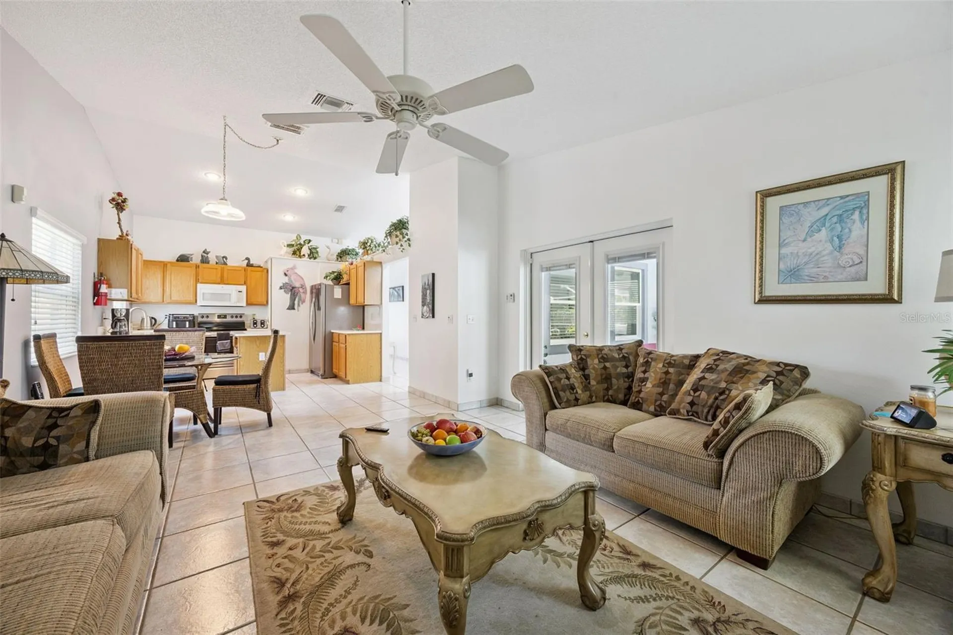 2948 Pembridge Street Kissimmee FL 34747