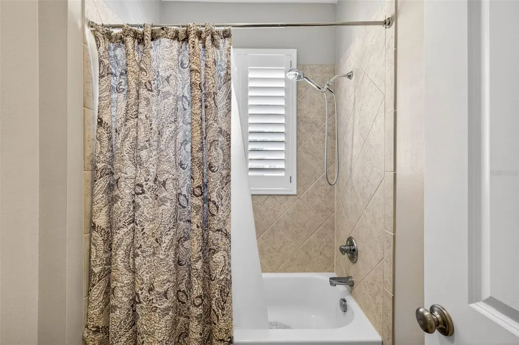 4927 Anniston Circle Tampa FL 33647