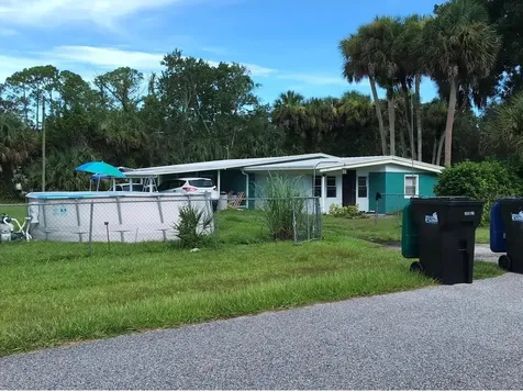 703 Saint Anne Avenue Christmas FL 32709