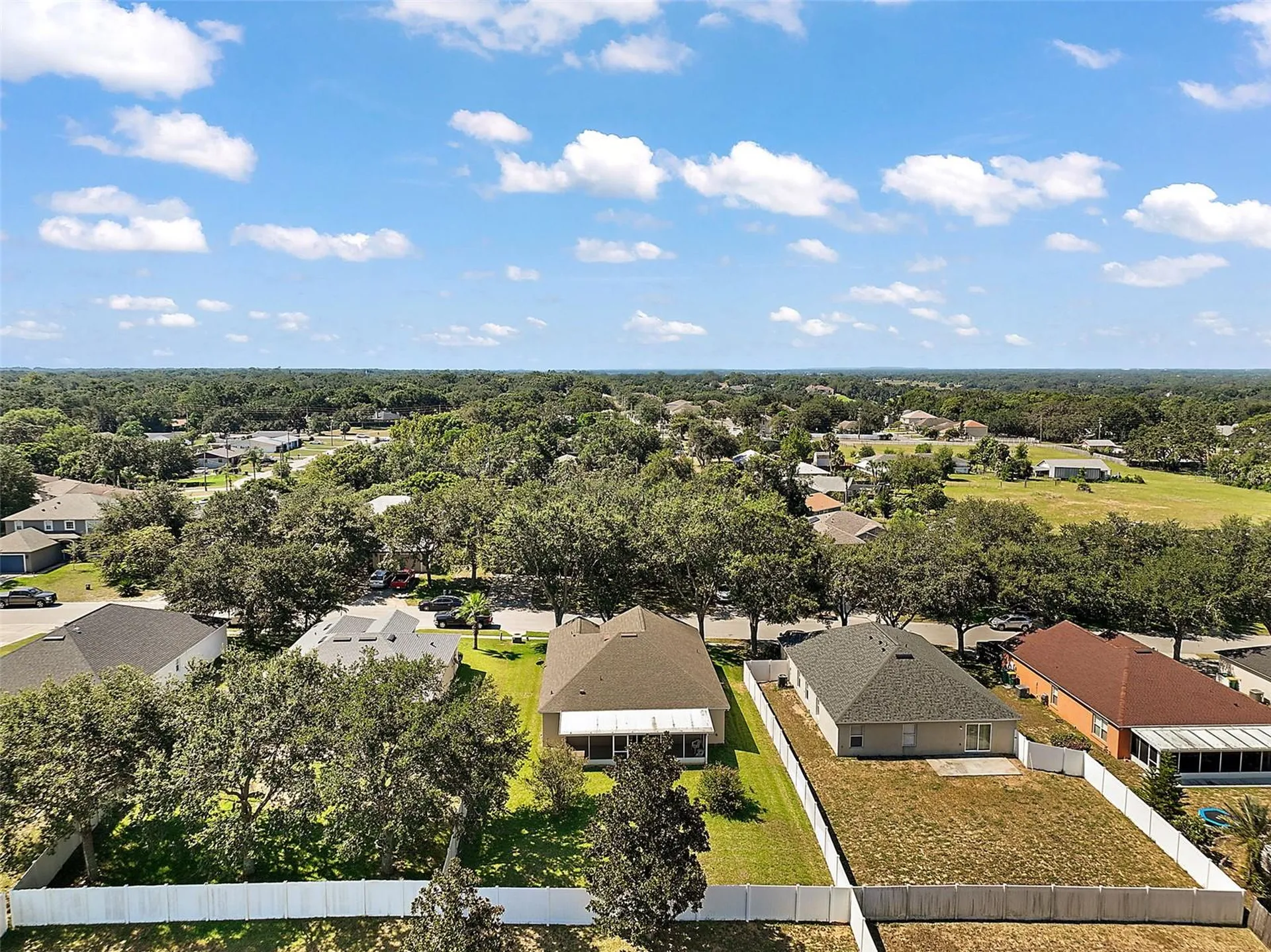 Eustis FL 32726