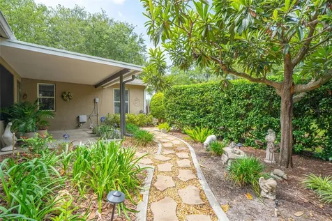 2780 Princeton Place Deland FL 32720