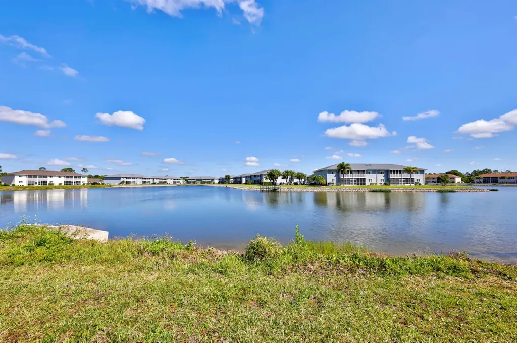 12538 SW Kingsway Circle Lake Suzy FL 34269