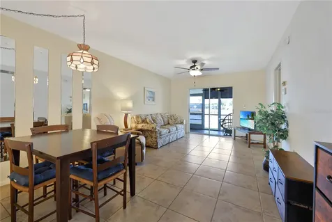 12538 SW Kingsway Circle Lake Suzy FL 34269