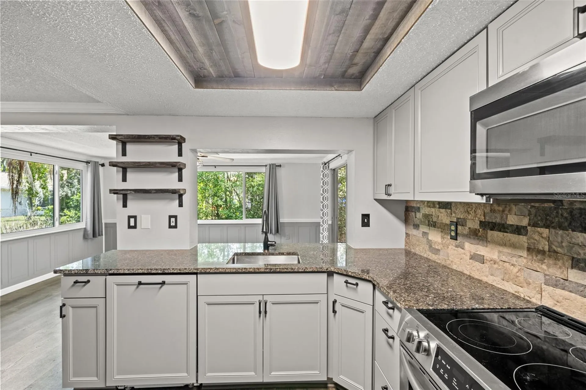 8804 Lincolnshire Drive Hudson FL 34667