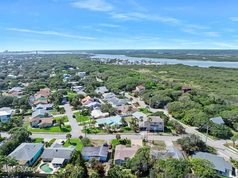 4708 Dixie Drive Ponce Inlet FL 32127