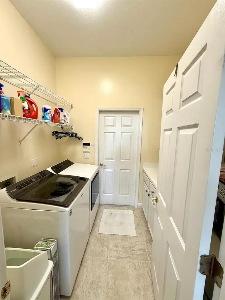 1305 SW Bent Pine Cove Port St Lucie FL 34986