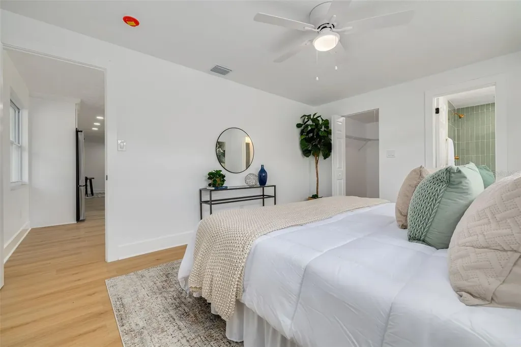 1872 Princeton Drive Clearwater FL 33765